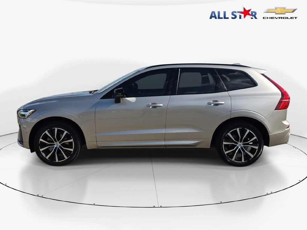 2025 Volvo XC60 Plus