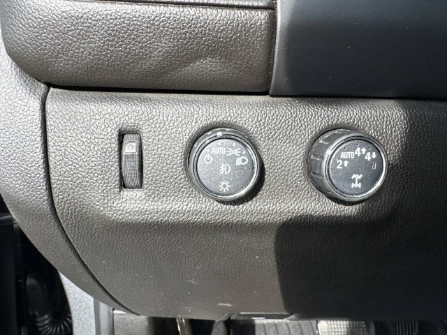 2022 GMC Canyon 4WD AT4 w/Leather
