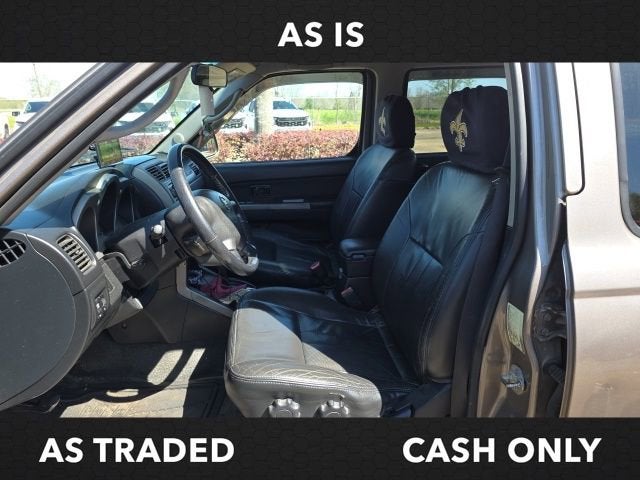 2004 Nissan Frontier 2WD LE