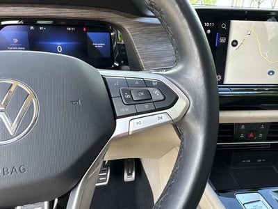 2024 Volkswagen Atlas 2.0T SEL Premium R-Line