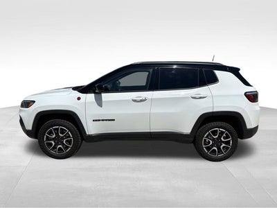 2025 Jeep Compass Trailhawk