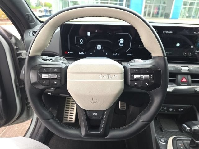 2025 Kia K4 GT-Line Turbo