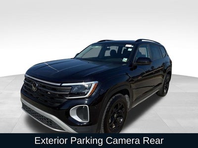 2024 Volkswagen Atlas 2.0T Peak Edition SE w/Technology