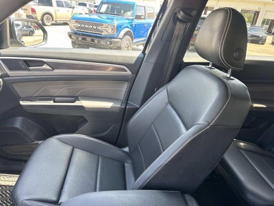 2021 Volkswagen Atlas Cross Sport 3.6L V6 SEL R-Line