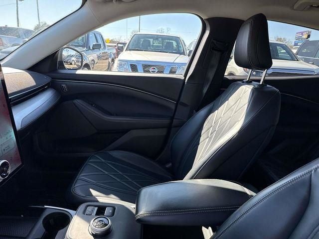 2022 Ford Mustang Mach-E Select