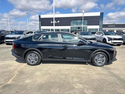 2026 Kia K4 LX