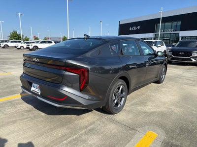 2026 Kia K4 LXS