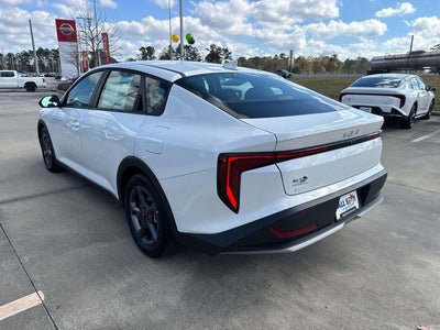 2026 Kia K4 LXS