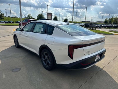2026 Kia K4 LXS