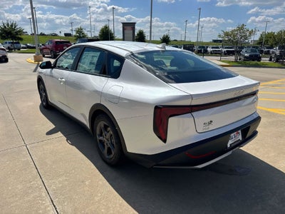 2026 Kia K4 LXS