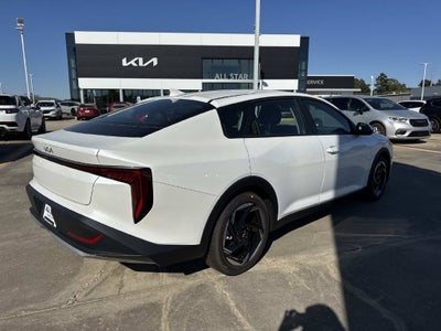 2026 Kia K4 EX
