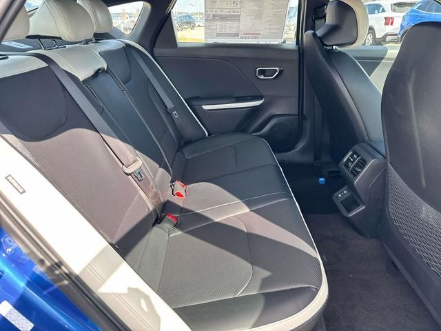 2025 Kia K4 GT-Line Turbo