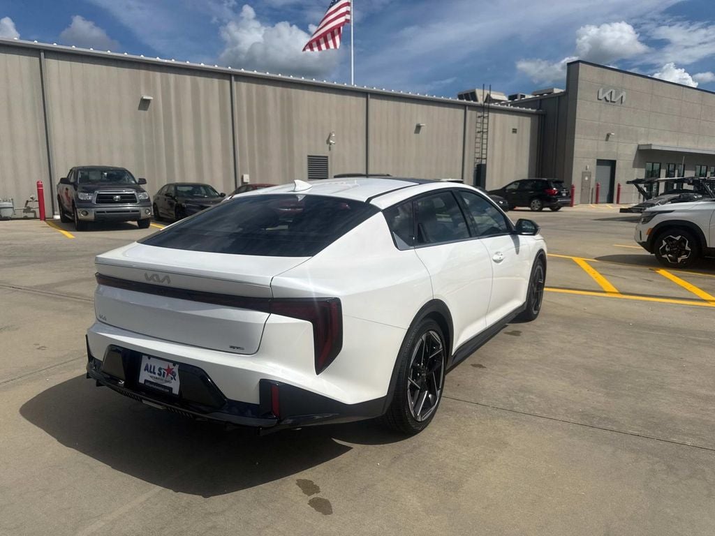 2026 Kia K4 GT-Line