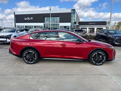 2025 Kia K4 GT-Line