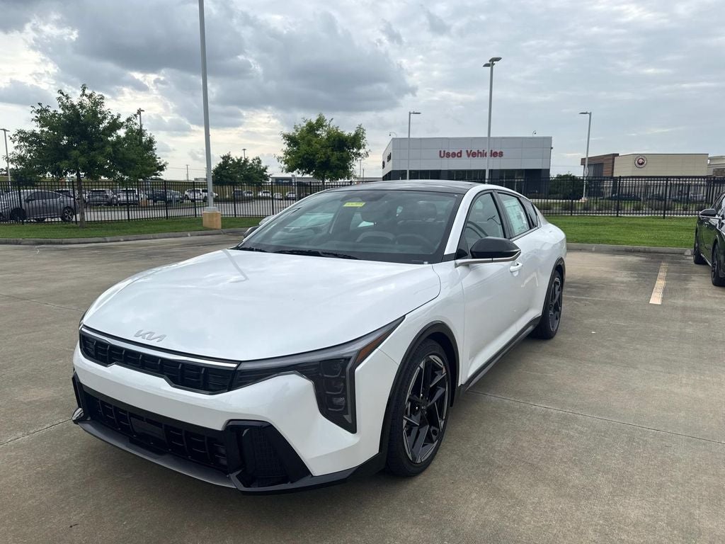 2026 Kia K4 GT-Line