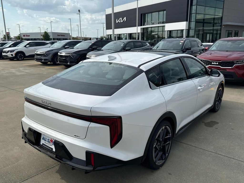 2026 Kia K4 GT-Line