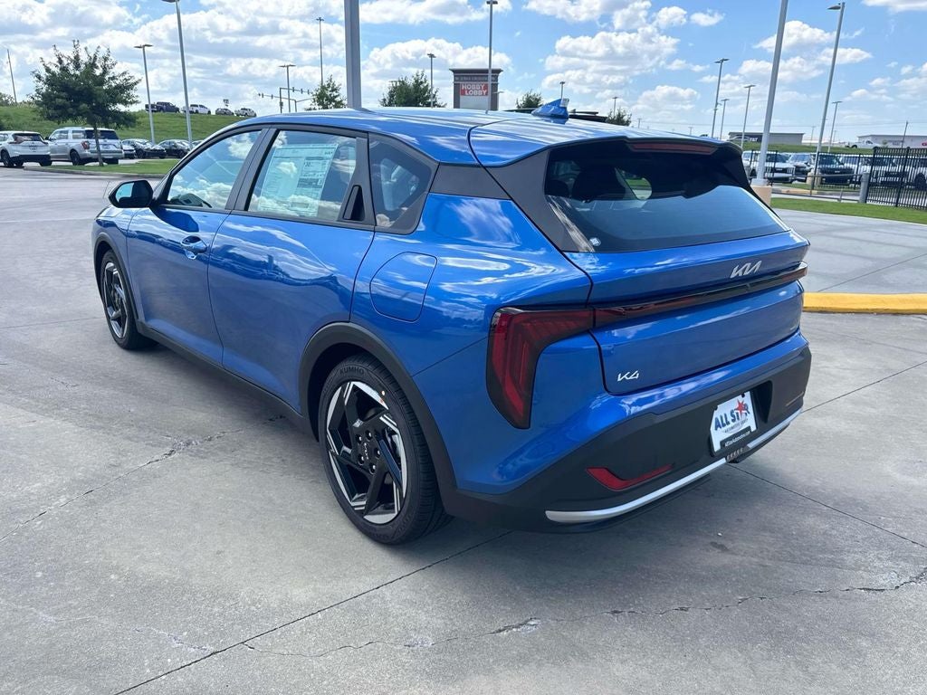 2026 Kia K4 EX