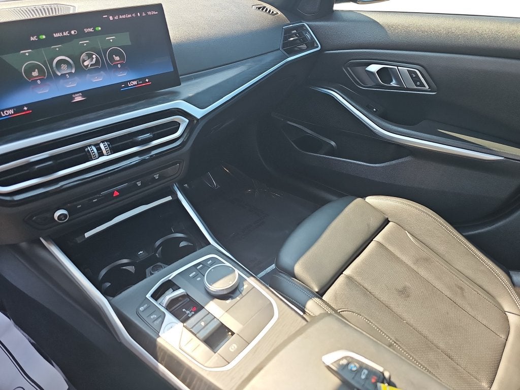 2023 BMW 3 Series 330i