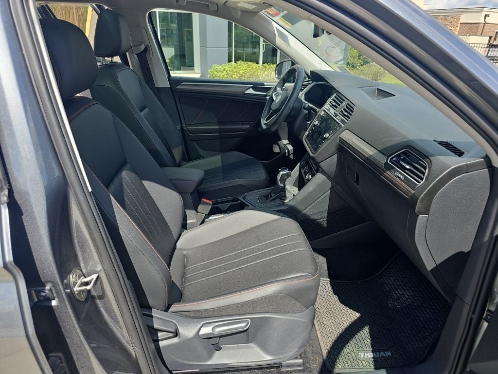 2024 Volkswagen Tiguan 2.0T Wolfsburg Edition