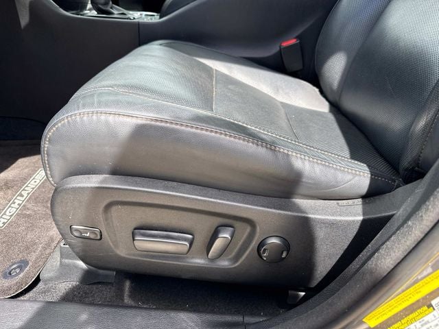 2018 Toyota Highlander Limited Platinum
