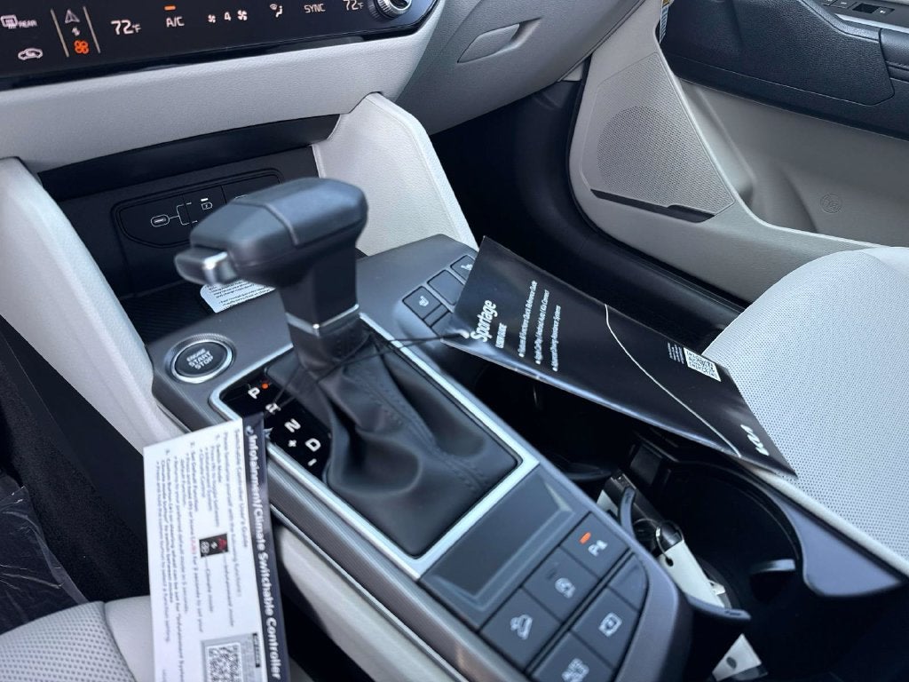 2027 Kia Sportage EX