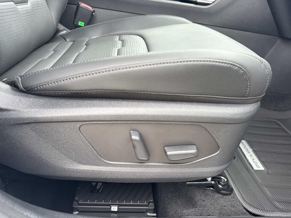 2027 Kia Sportage Base