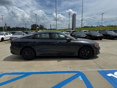 2026 Kia K5 LXS