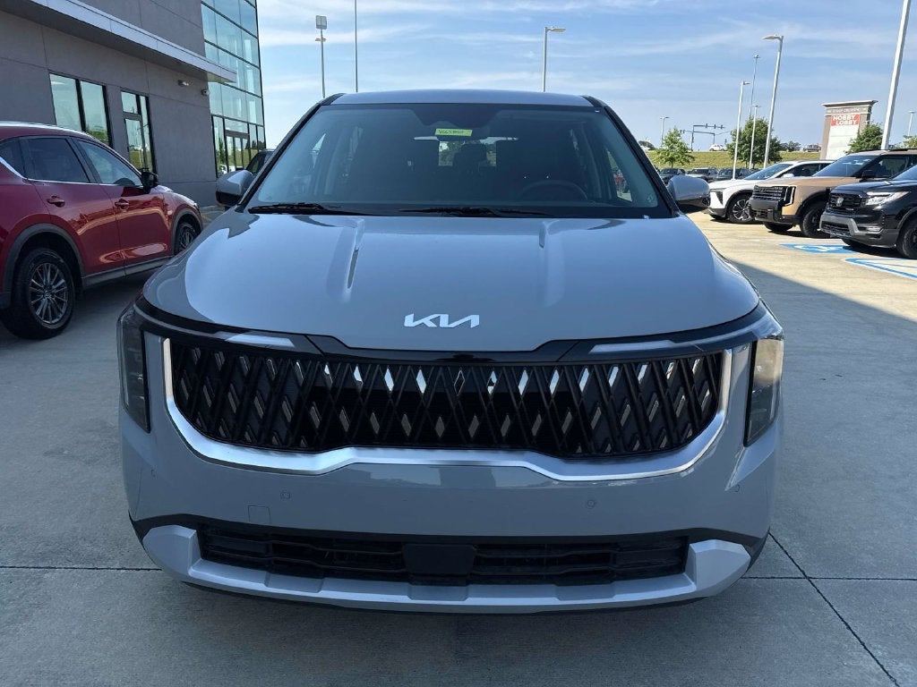 2027 Kia Carnival MPV LXS