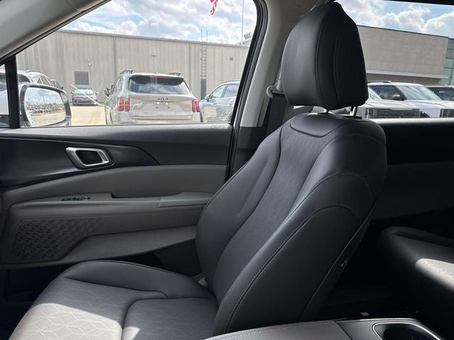 2026 Kia Carnival MPV LXS