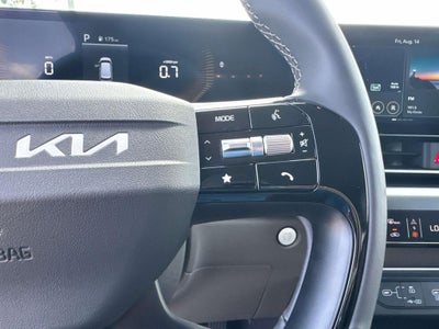2027 Kia Carnival MPV LXS