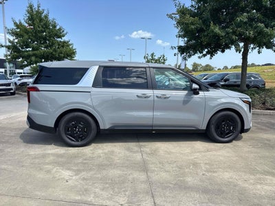 2027 Kia Carnival MPV LXS