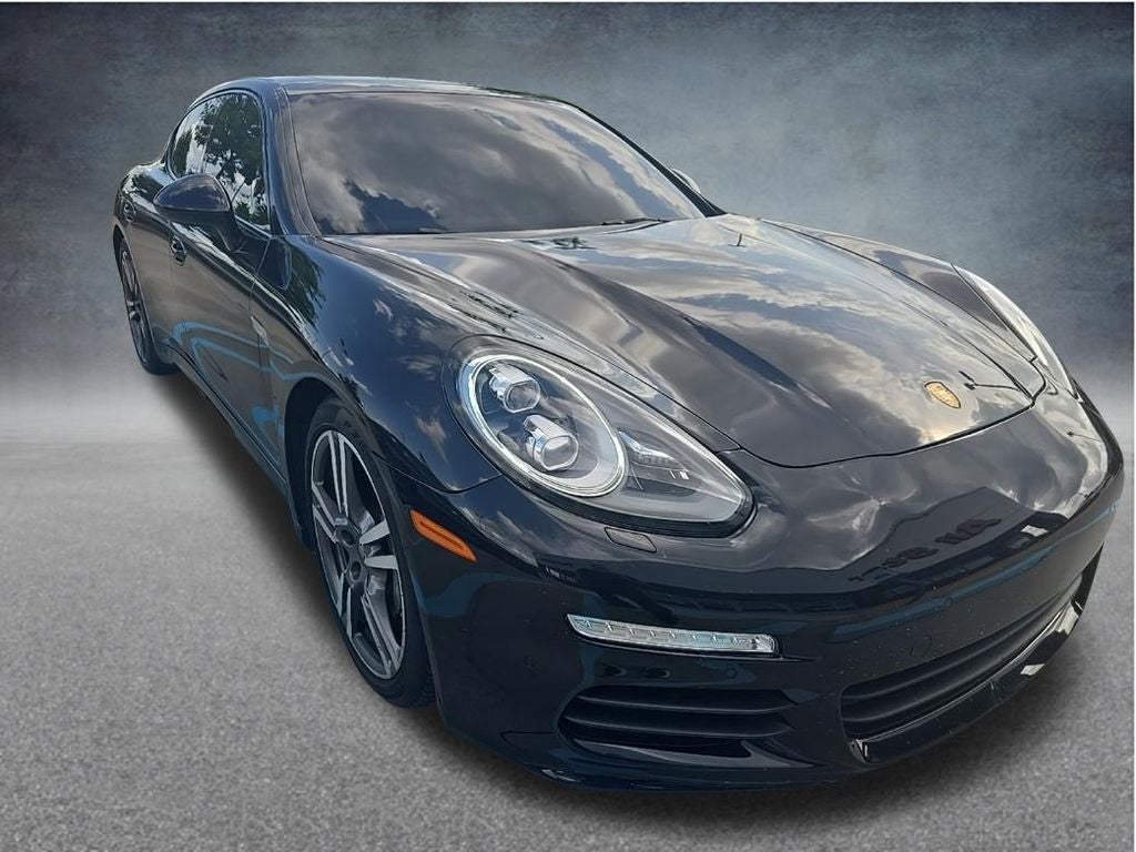 2014 Porsche Panamera 4