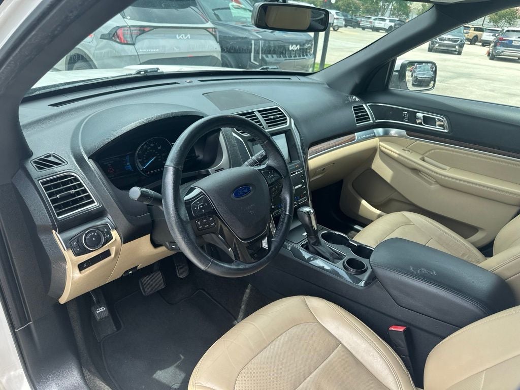 2017 Ford Explorer Limited