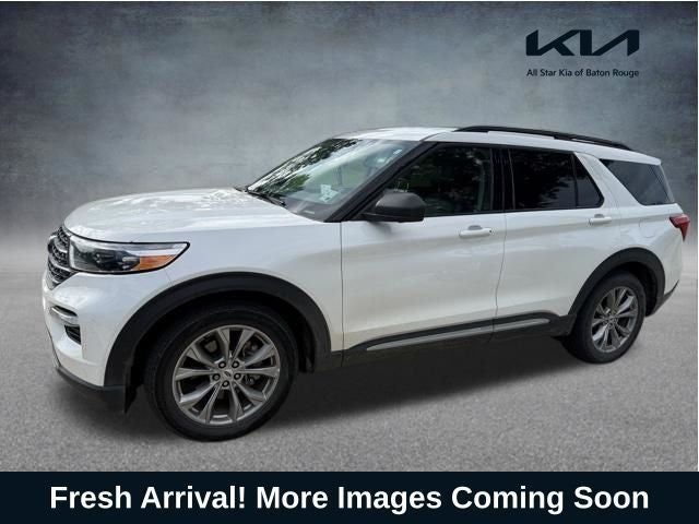 2023 Ford Explorer XLT RWD's photo