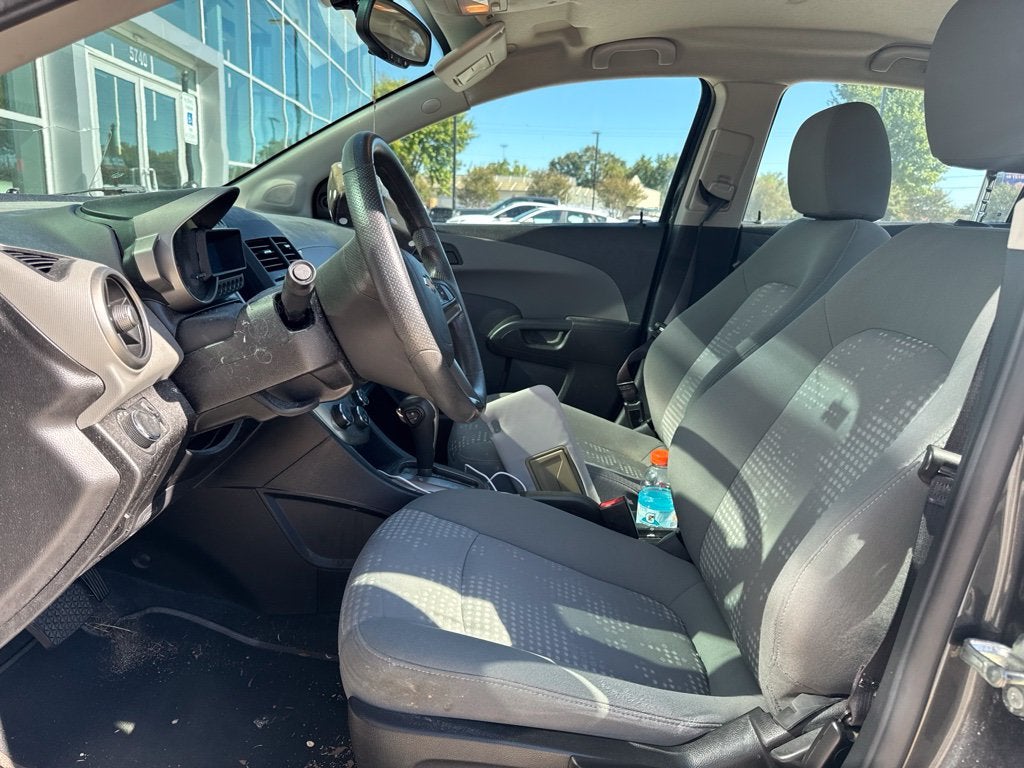 2016 Chevrolet Sonic LS