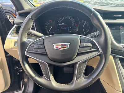 2017 Cadillac XT5 Base
