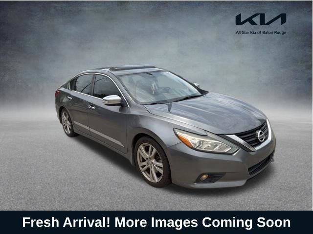 2017 Nissan Altima 2.5 SV's photo