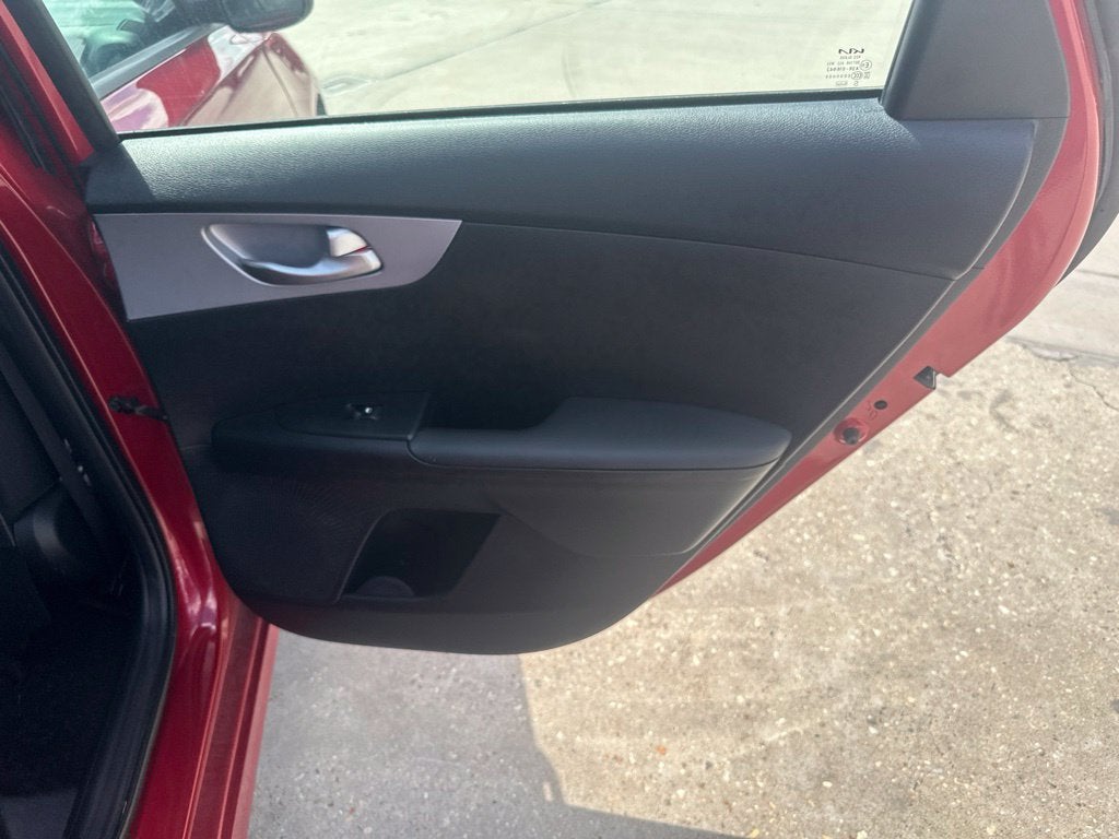 2024 Kia Forte LXS