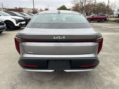 2026 Kia K4 LXS