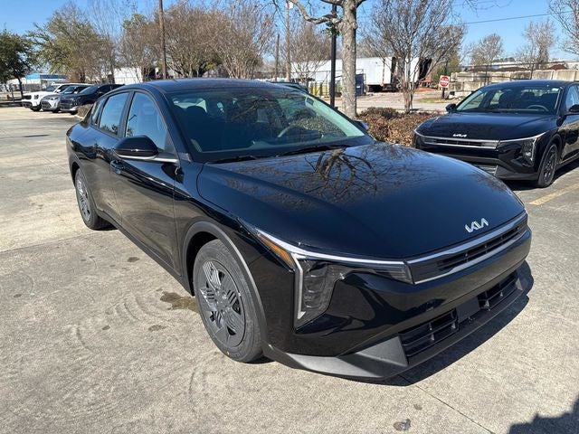 2026 Kia K4 LX