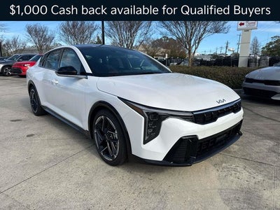 2025 Kia K4 GT-Line