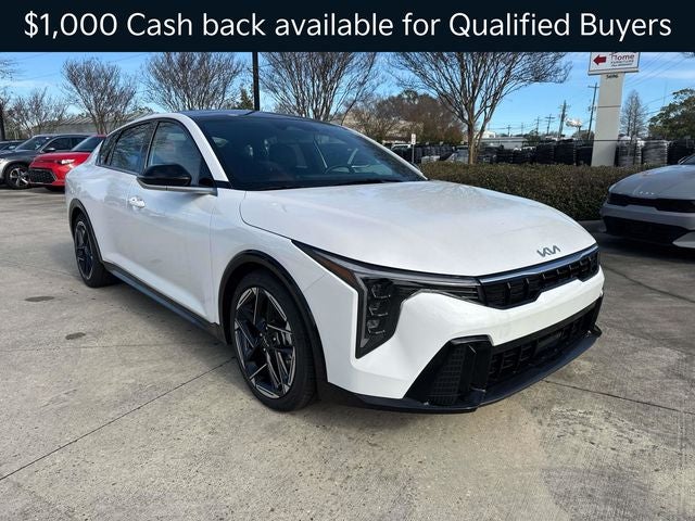 2025 Kia K4 GT-Line
