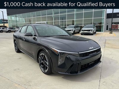2025 Kia K4 GT-Line