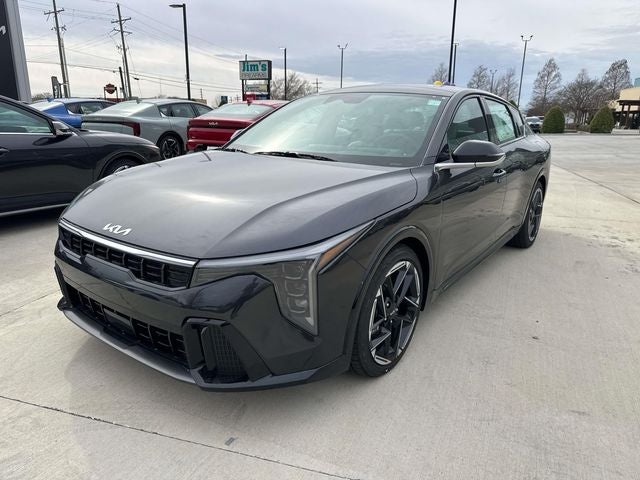 2025 Kia K4 GT-Line