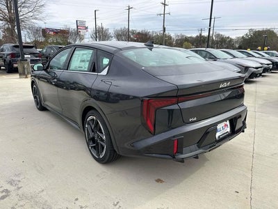 2025 Kia K4 GT-Line