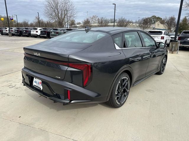 2025 Kia K4 GT-Line