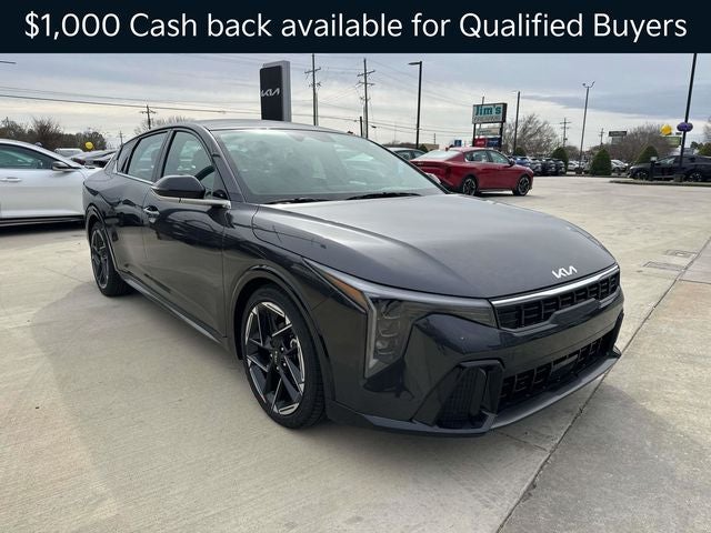 2025 Kia K4 GT-Line