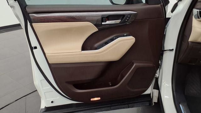 2021 Toyota Highlander Platinum