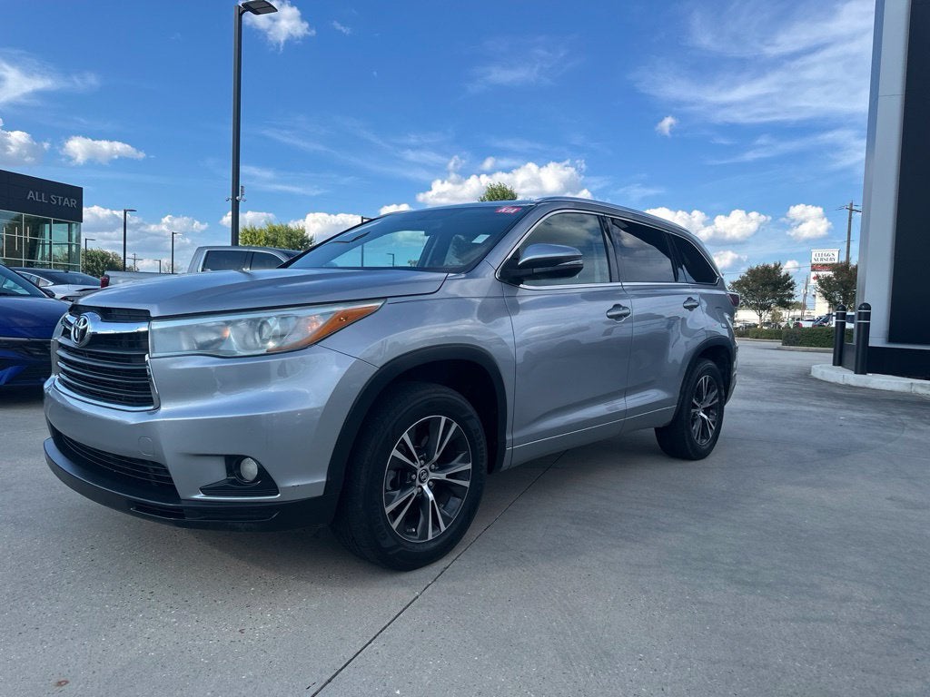 2016 Toyota Highlander XLE V6