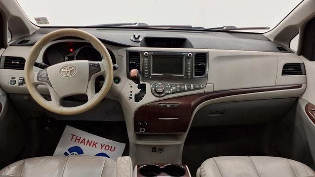 2011 Toyota Sienna Base